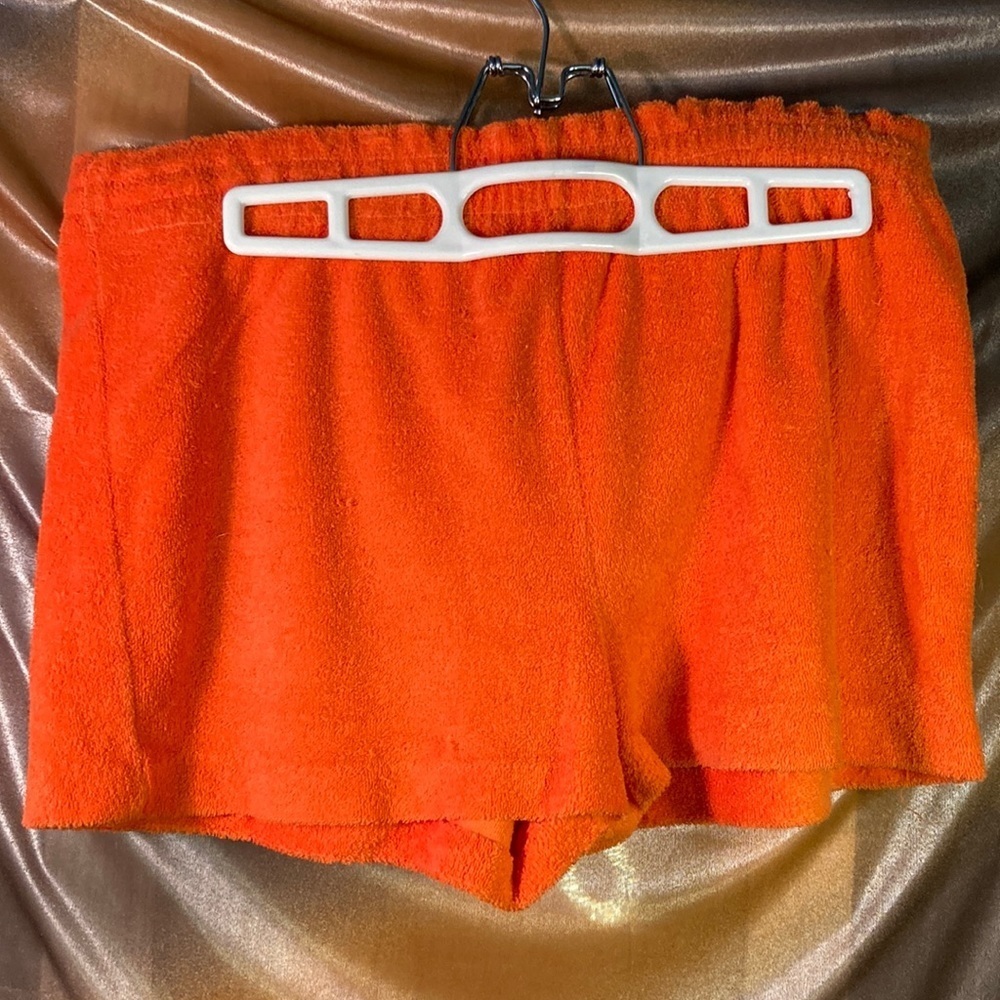 Vintage 1970’s orange terrycloth short shorts‎ 11” long 201